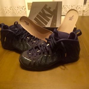 Nike foamposites obsidian glitter ones size 11